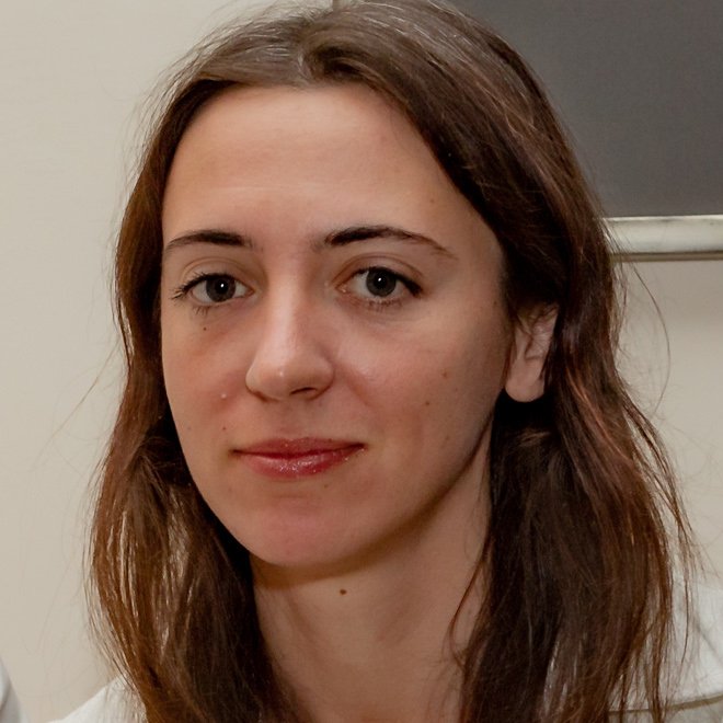  Dr. Marianna V. Kharlamova