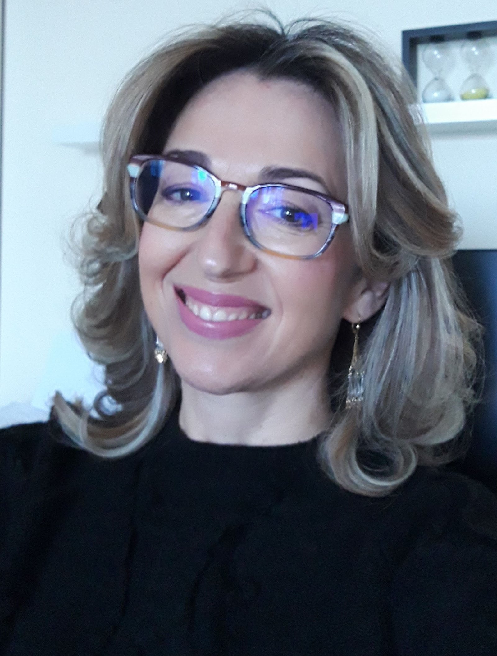 Dr. Cristina Maccallini